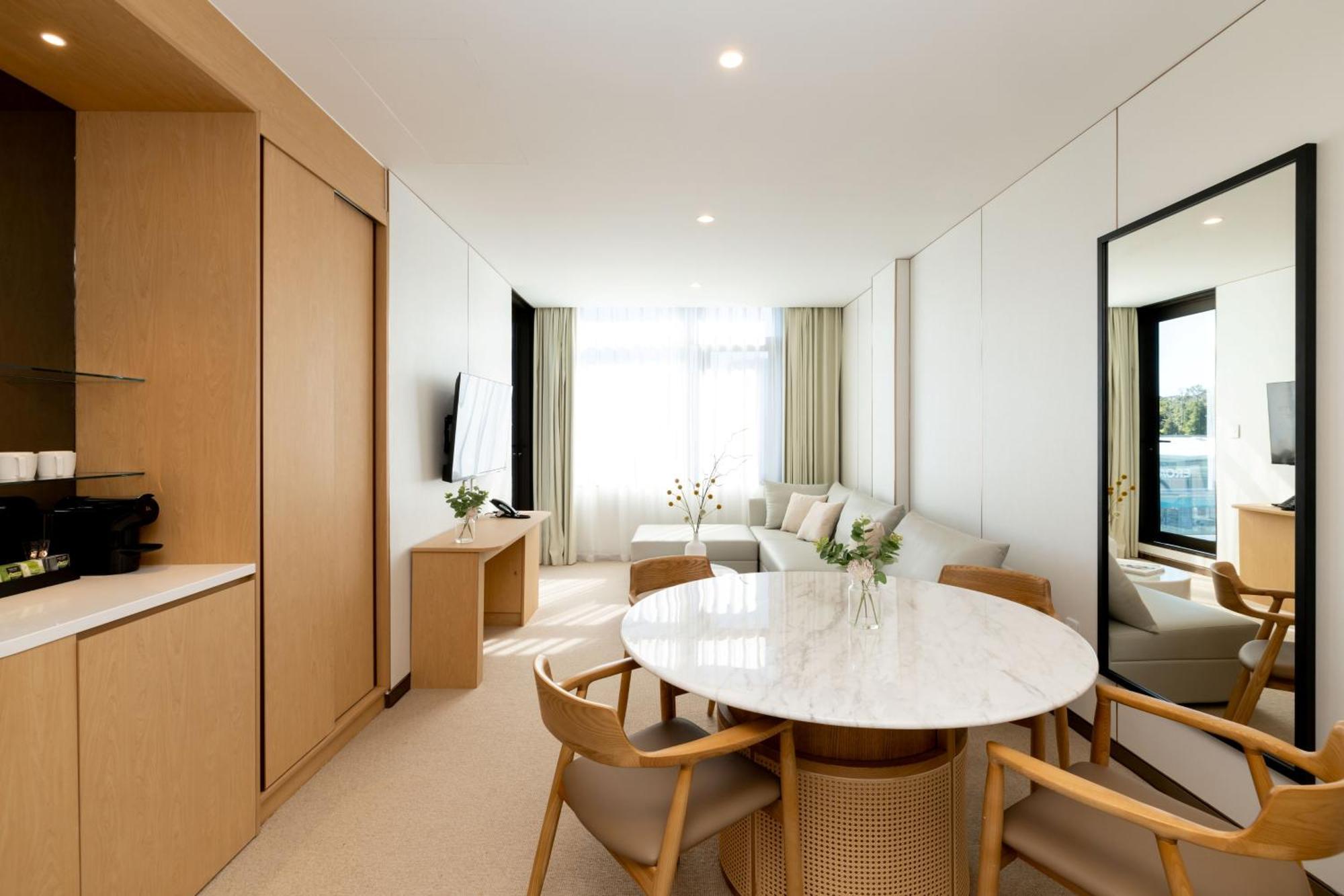 Maxim - Hotel 4*